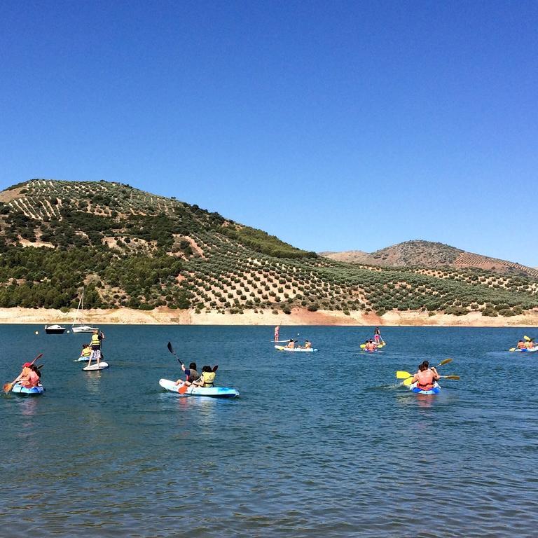 Camping Valdearenas Iznájar Eksteriør bilde
