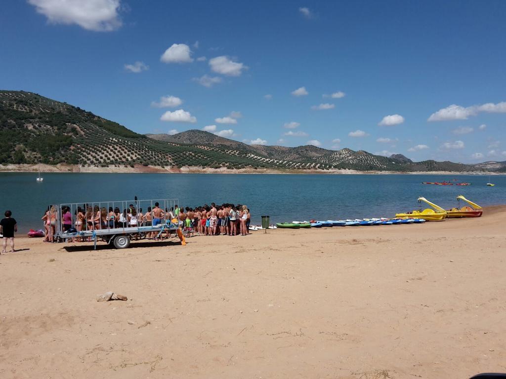 Camping Valdearenas Iznájar Eksteriør bilde